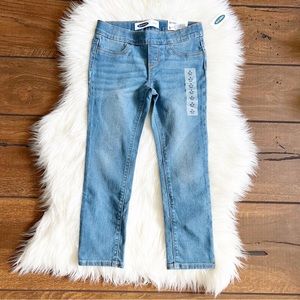 NWT Old Navy Pull On Skinny Jeans